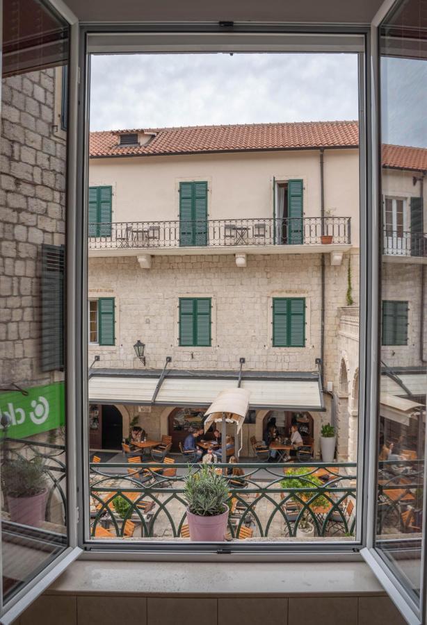 Main Square View Leilighet Kotor Eksteriør bilde